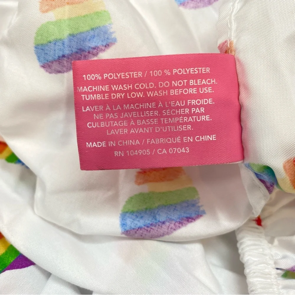Isaac Mizrahi White Sheets Rainbow Hearts patterned fitted and flat twin sheets